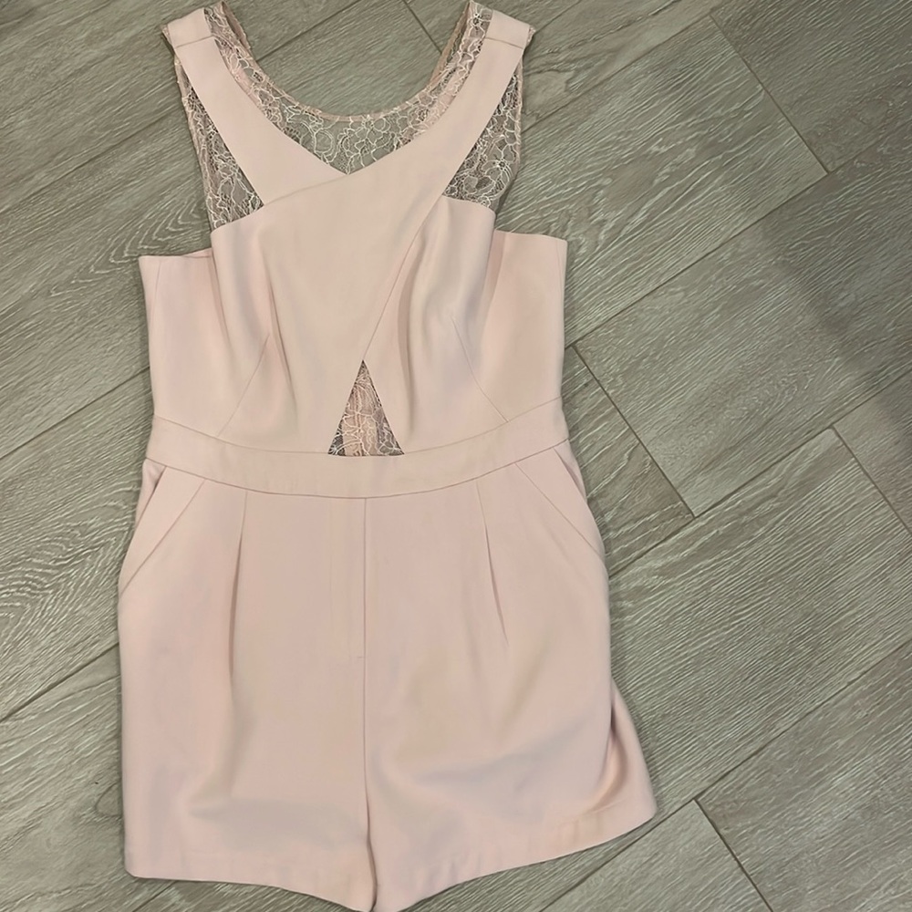 bcbg pink romper NWT